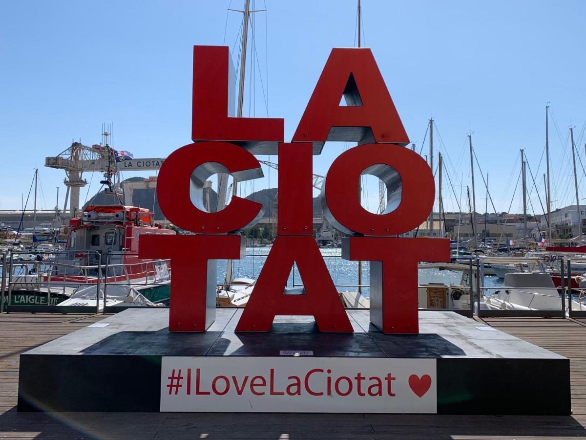La Mascotte Appartement La Ciotat Buitenkant foto